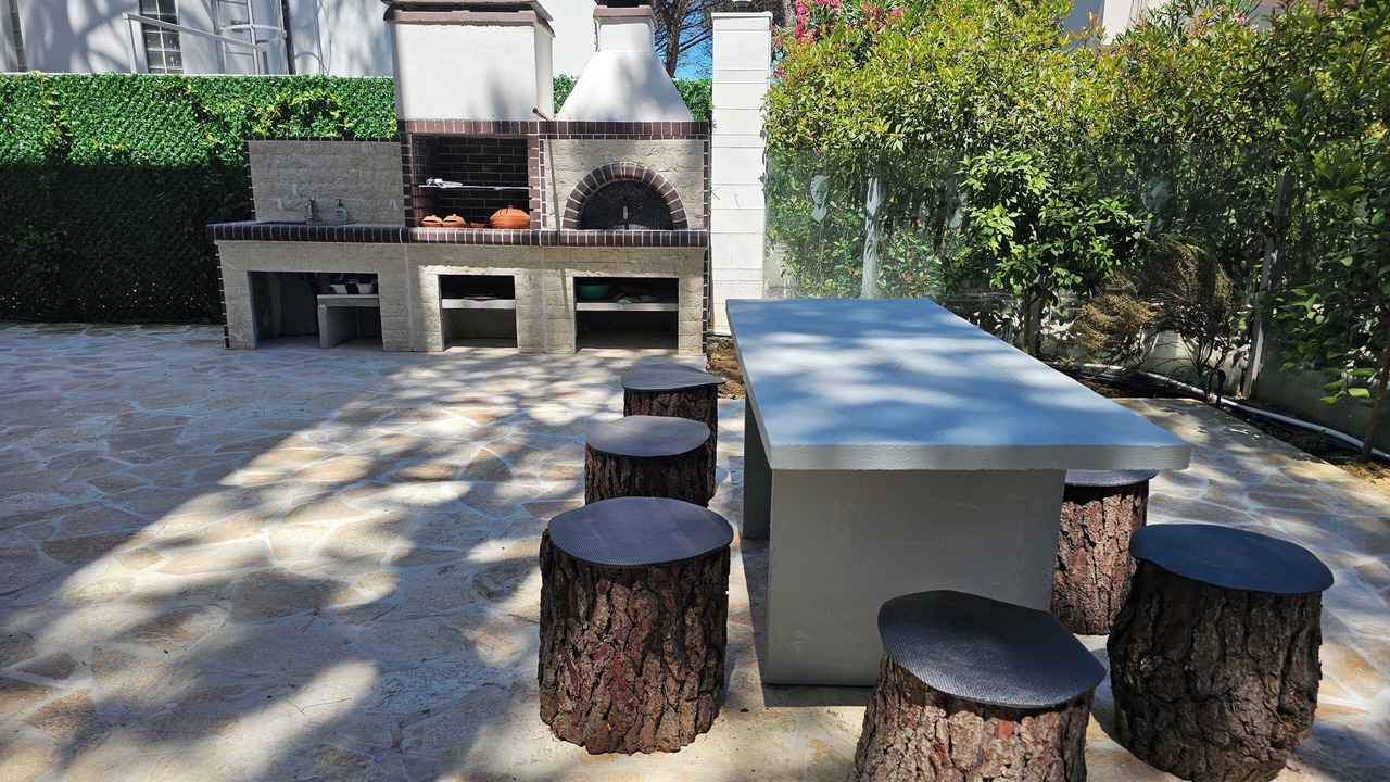 Photo of Outdoor in Golem