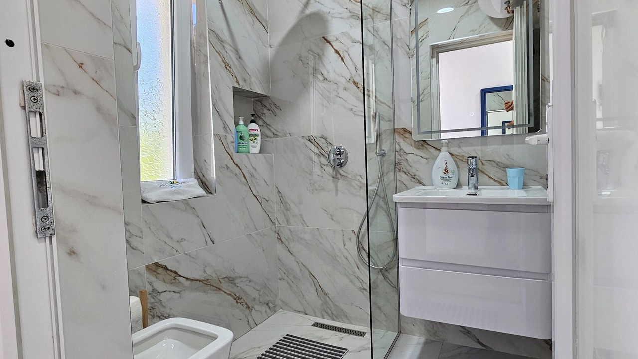 Photo of Bathroom in Golem