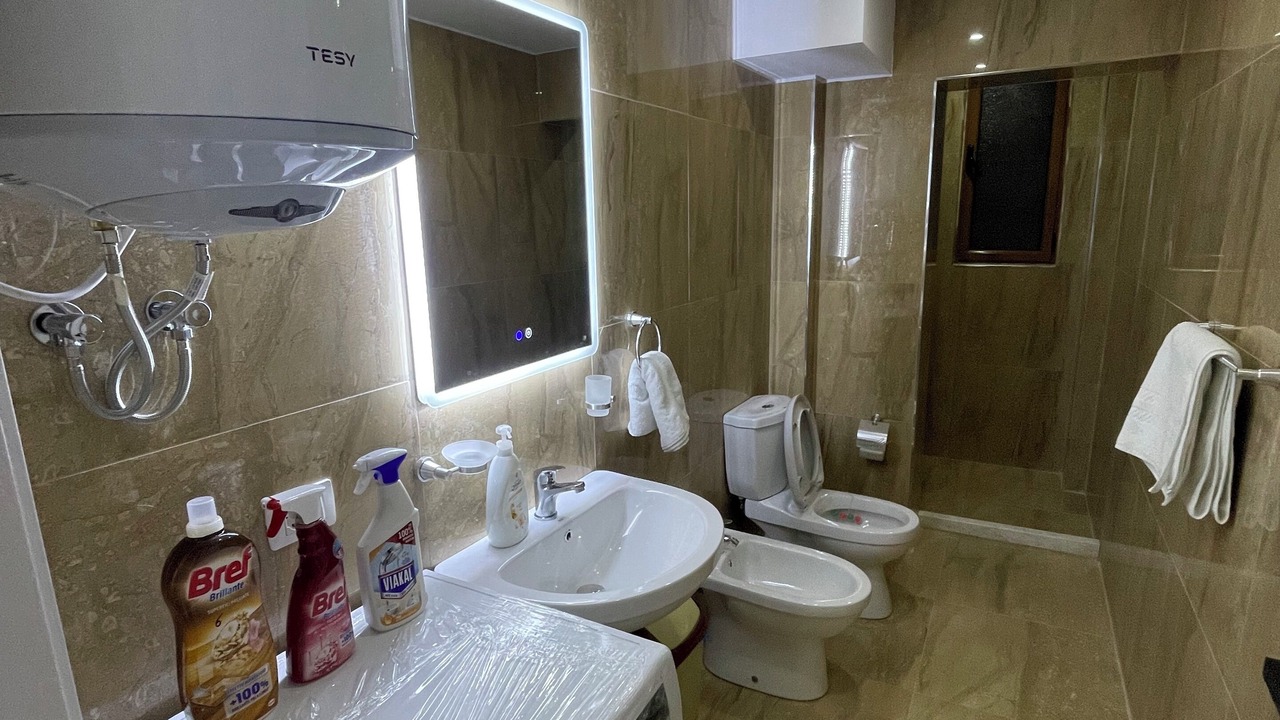 Photo of Bathroom in Sheqi i Vogel