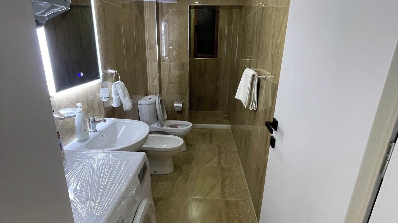 Photo of Bathroom in Sheqi i Vogel