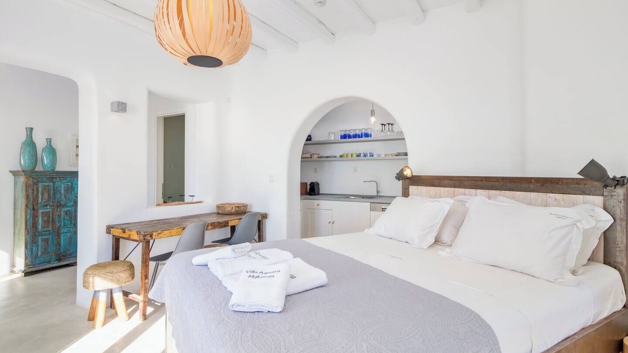 Photo of Bedroom in Faros Armenistis