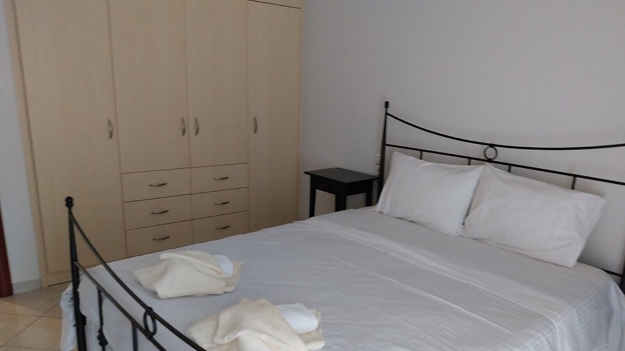Photo of Bedroom in Menidion