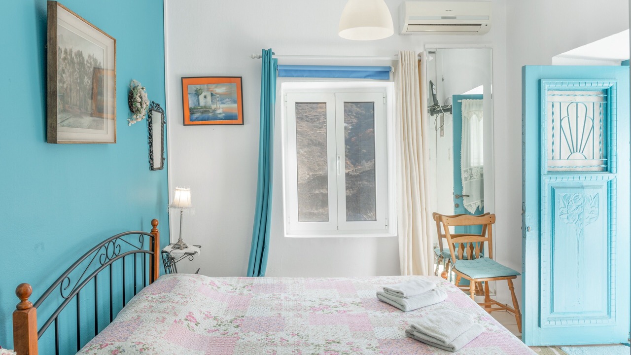 Photo of Bedroom in Kea