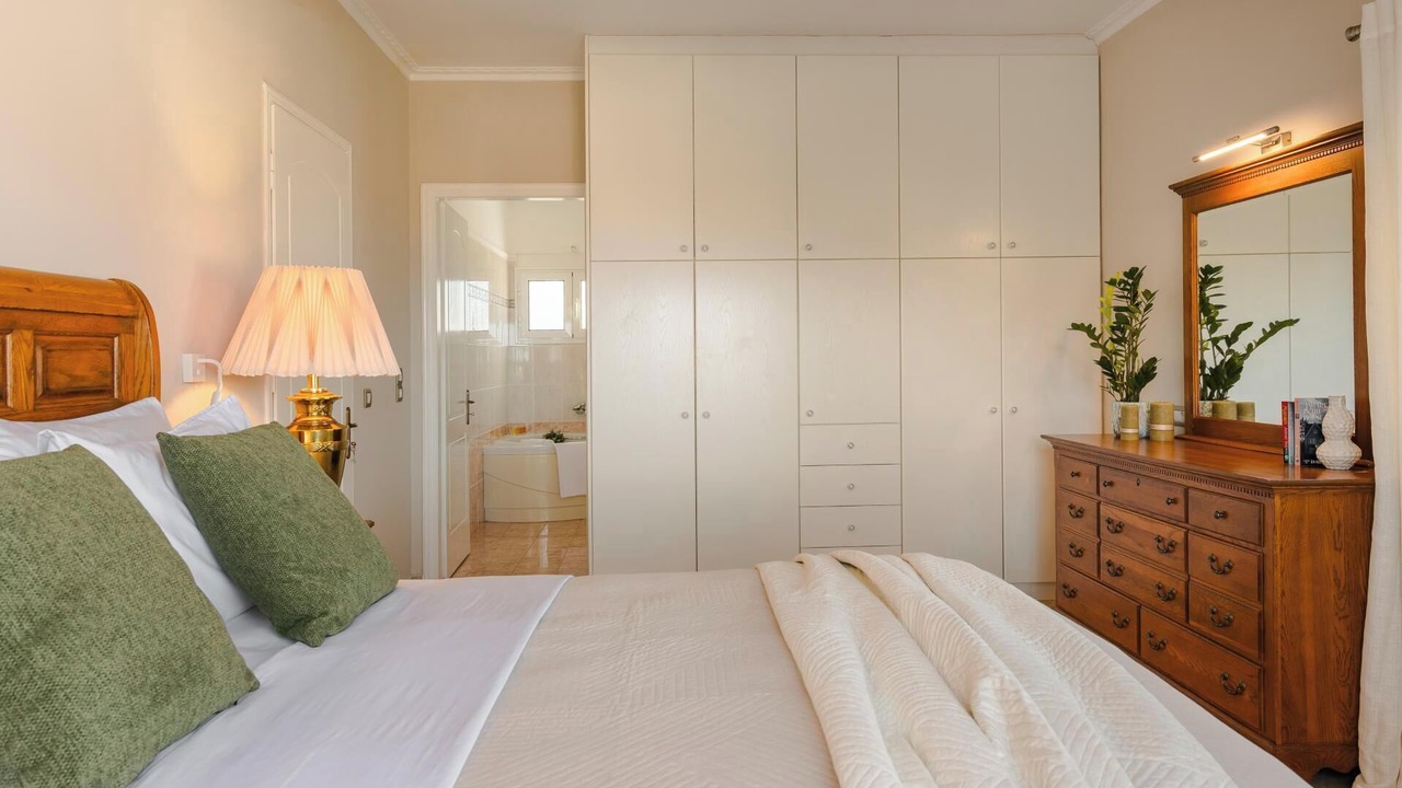 Photo of Bedroom in Katapodata
