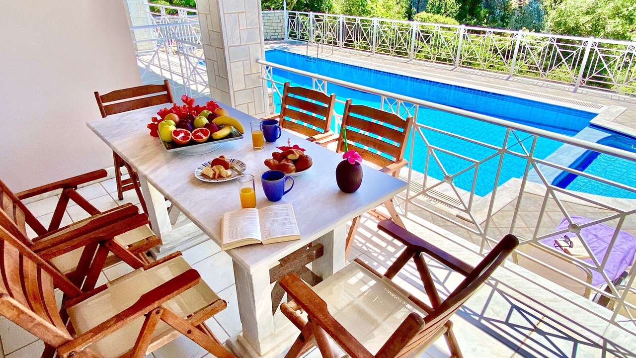 Photo of Patio Balcony in Nisaki