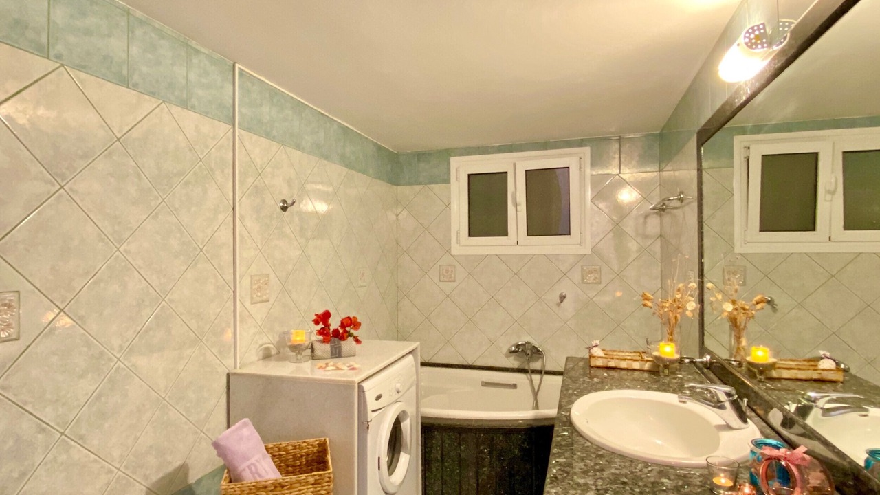 Photo of Bathroom in Nisaki