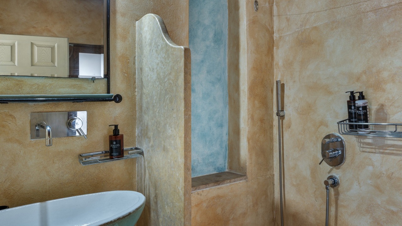Photo of Bathroom in Skala