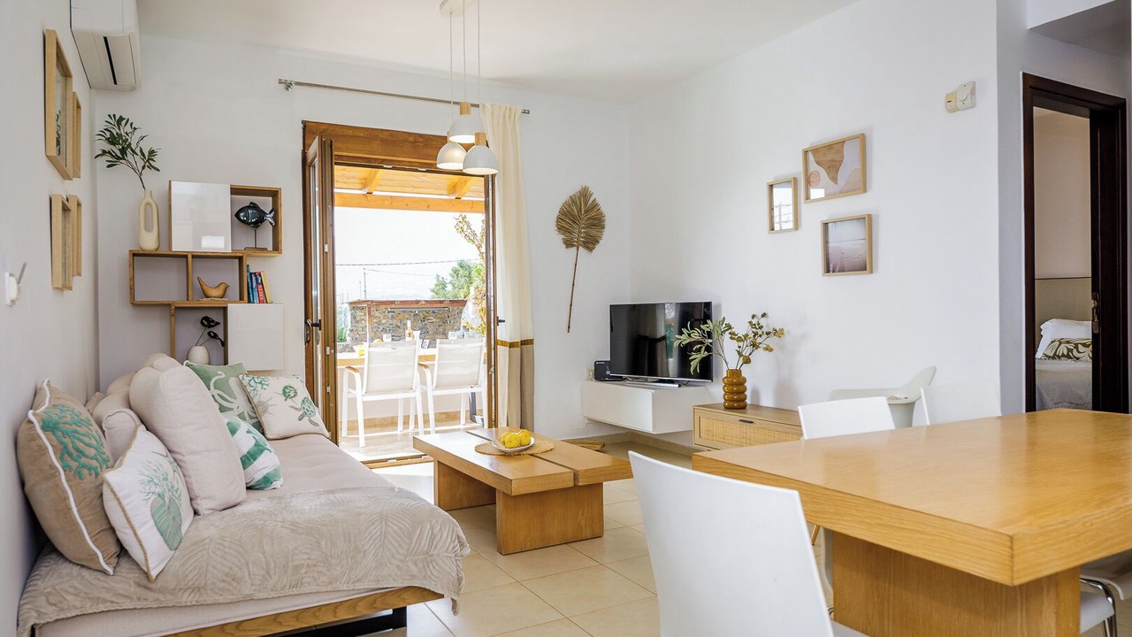 Photo of Livingroom in Lefkogeia
