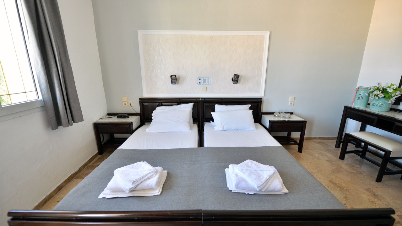 Photo of Bedroom in Vathianos Kampos