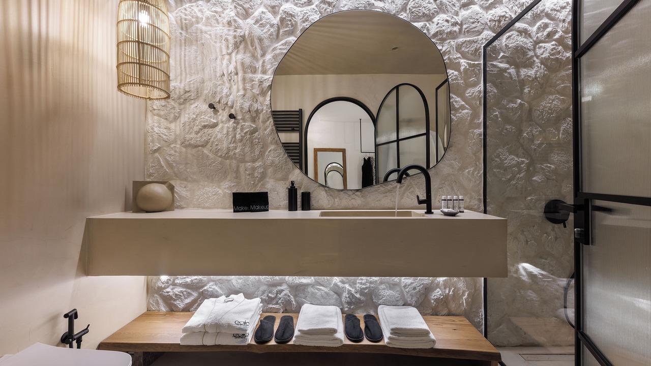 Photo of Bathroom in Exo Gonia