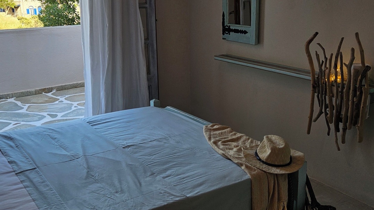 Photo of Bedroom in Naxos Town