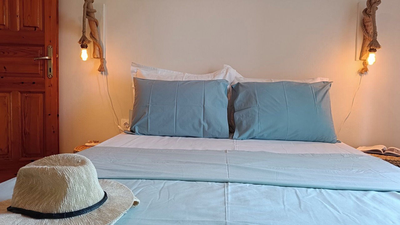 Photo of Bedroom in Naxos Town