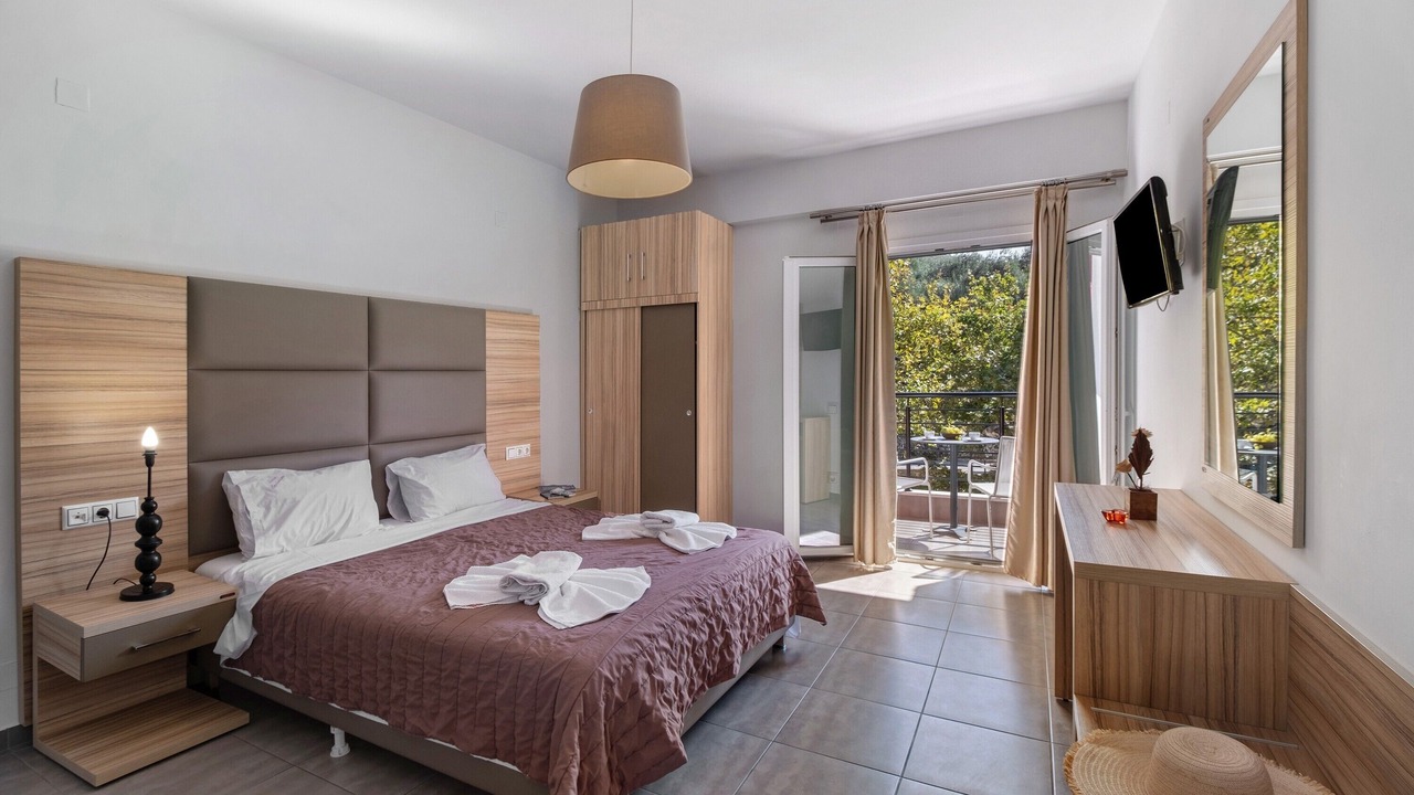Photo of Bedroom in Anthousa