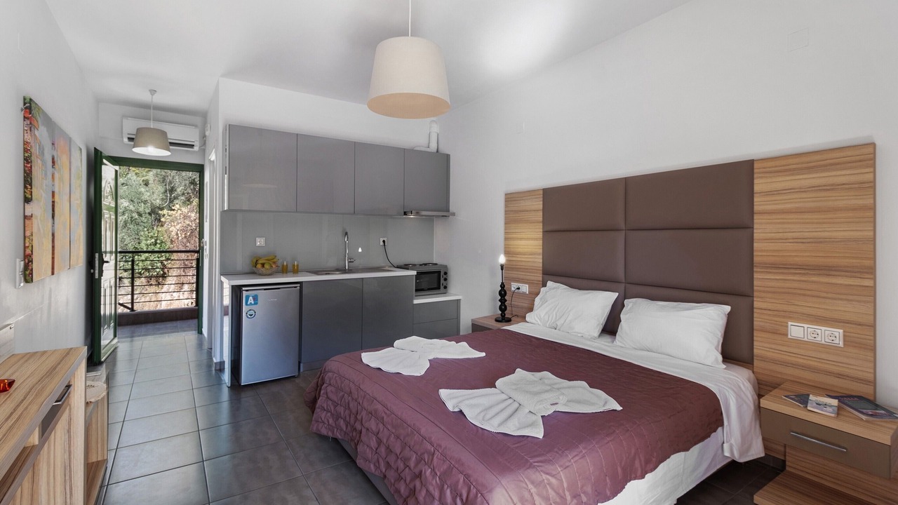 Photo of Bedroom in Anthousa