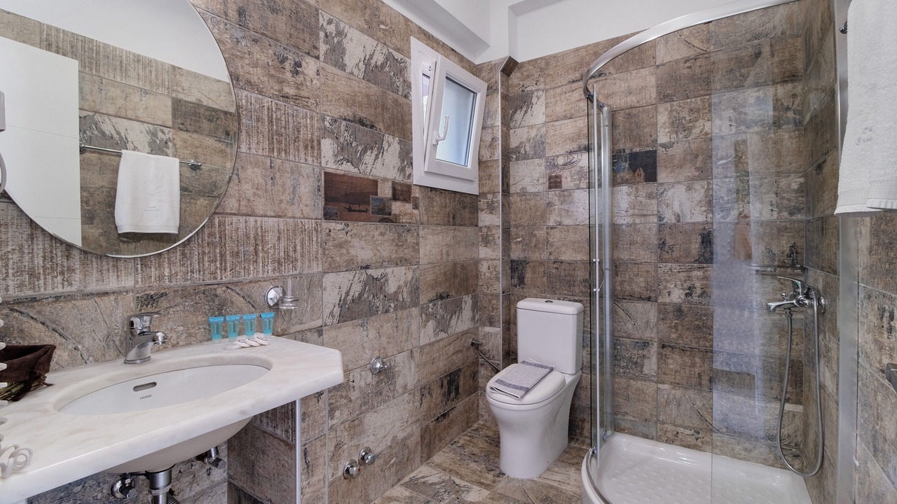 Photo of Bathroom in Anthousa