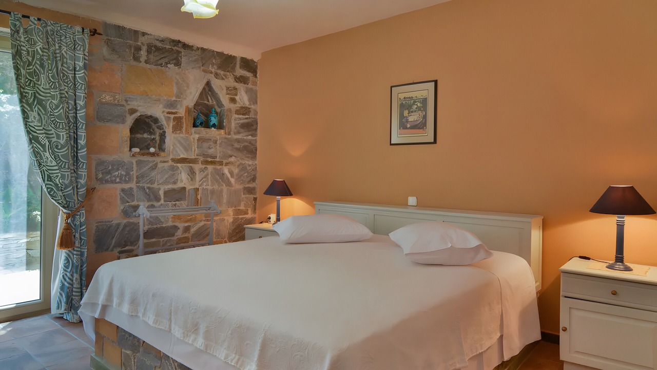 Photo of Bedroom in Andros