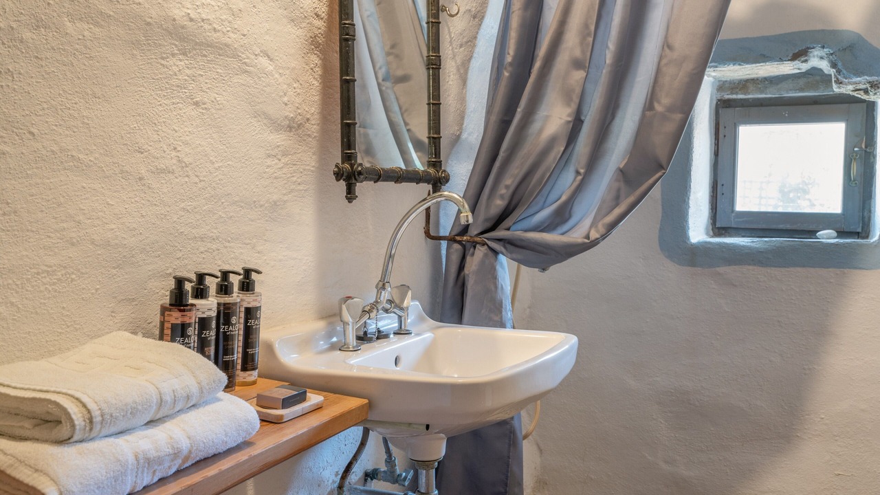 Photo of Bathroom in Agios Ioannis