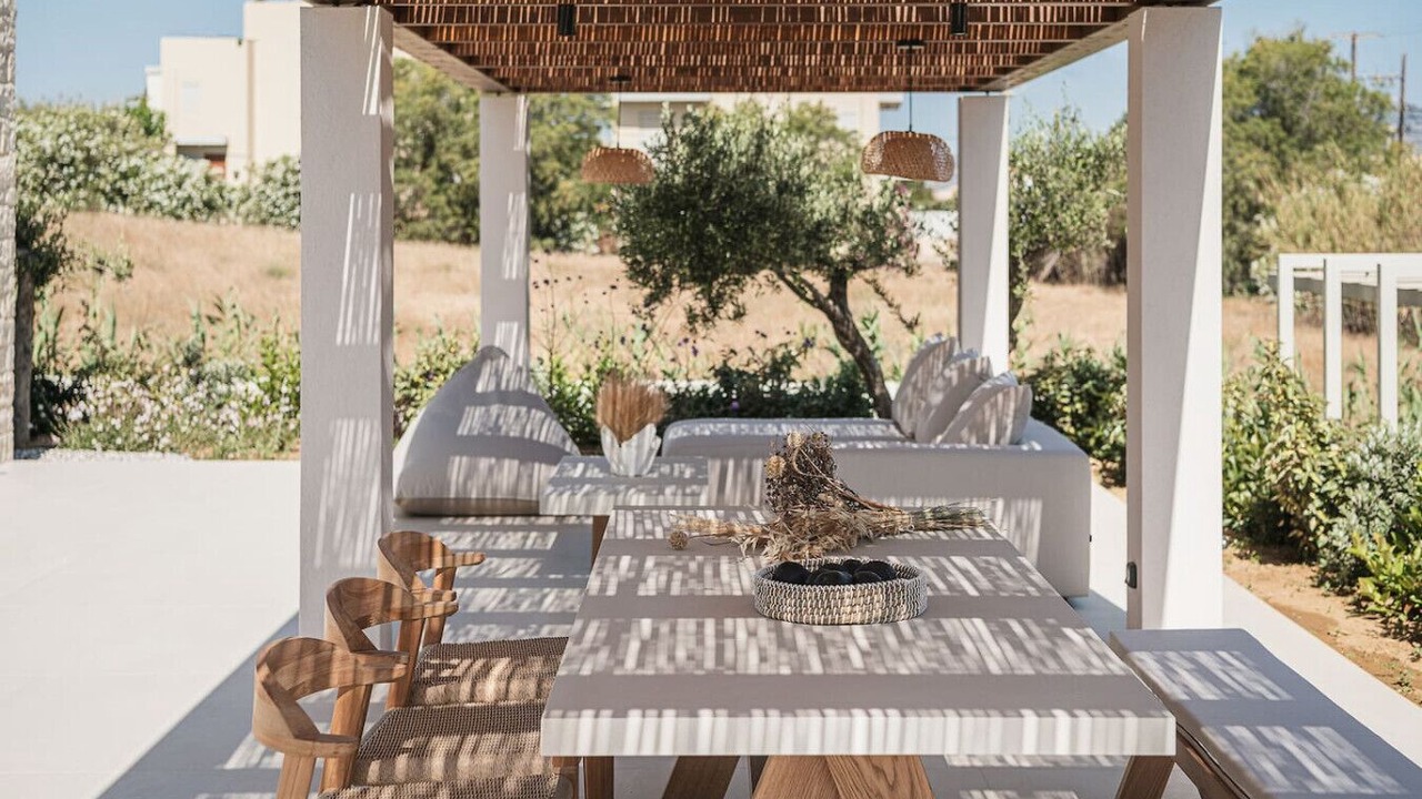 Photo of Outdoor in Pyrgos Psilonerou