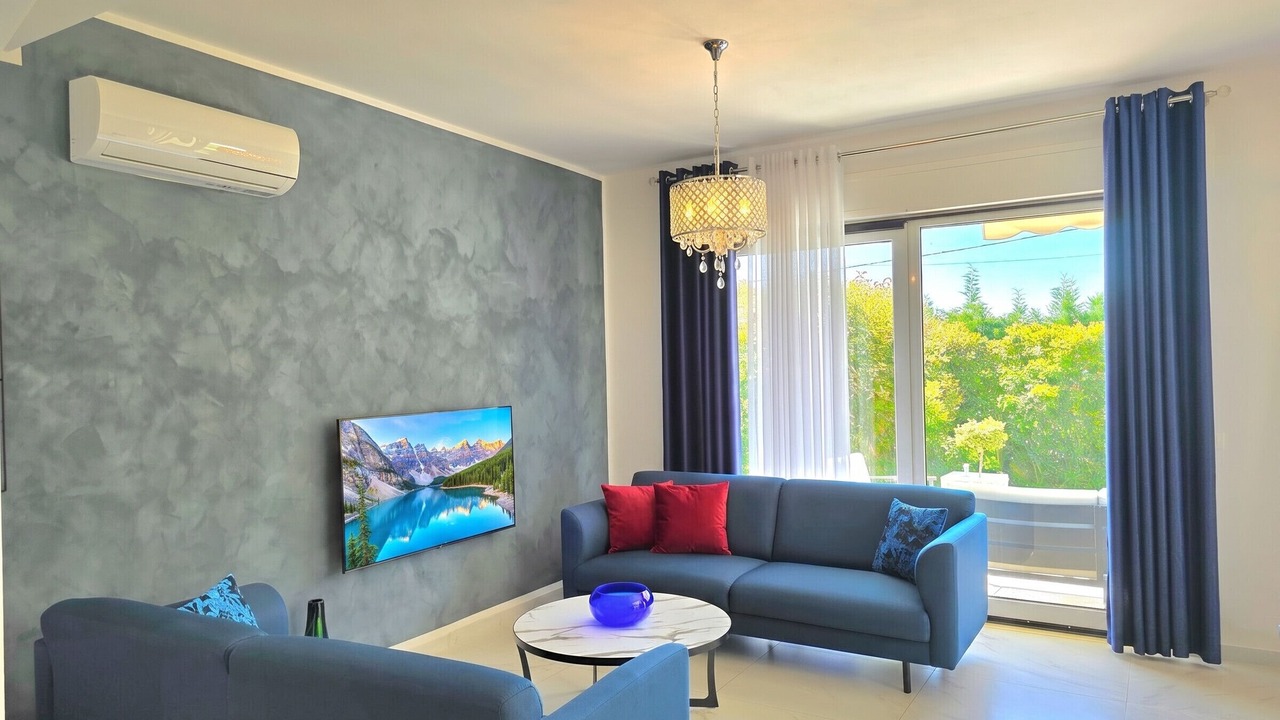 Photo of Livingroom in Ishem