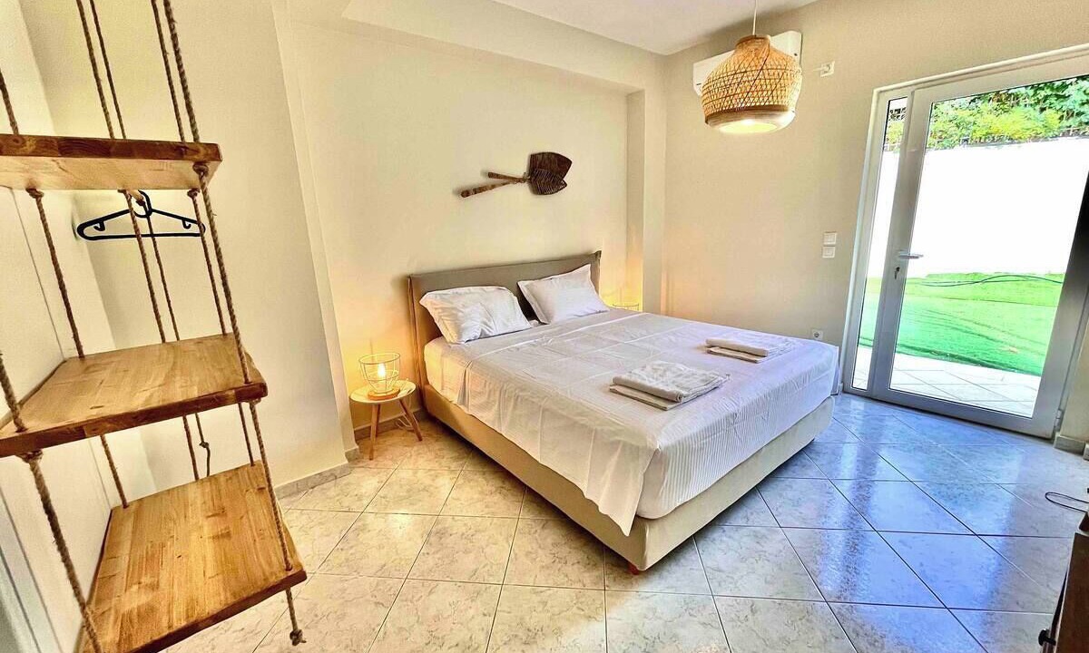 Photo of Bedroom in Saronikos