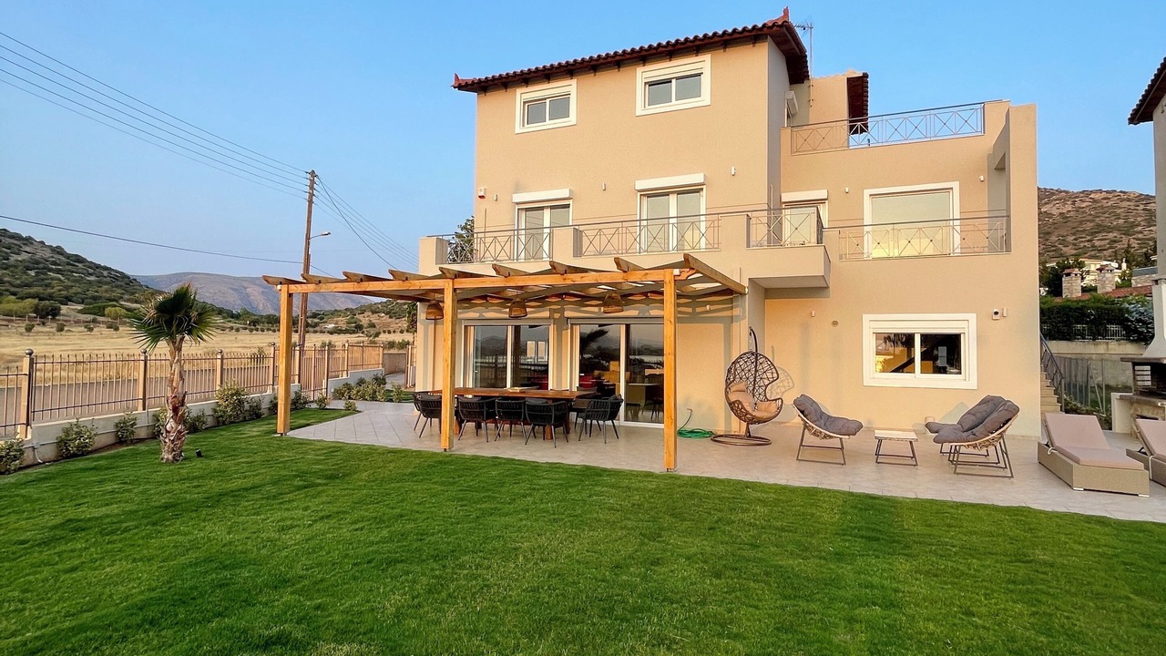 Photo of Patio Balcony in Saronikos