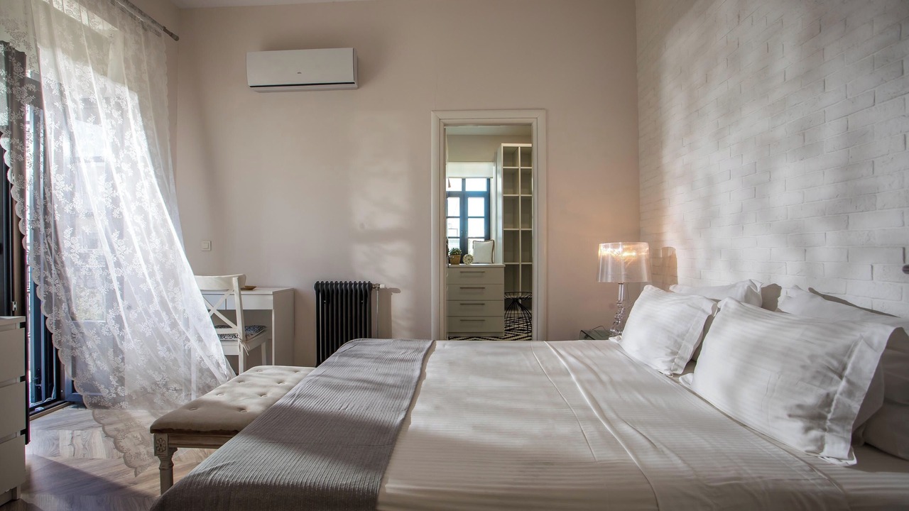 Photo of Bedroom in Rhodes Town