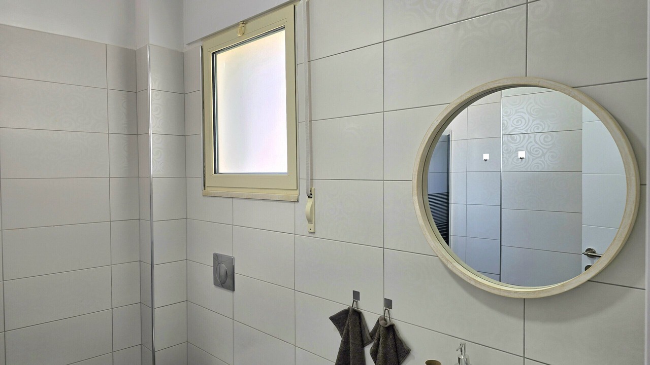 Photo of Bathroom in Ishem