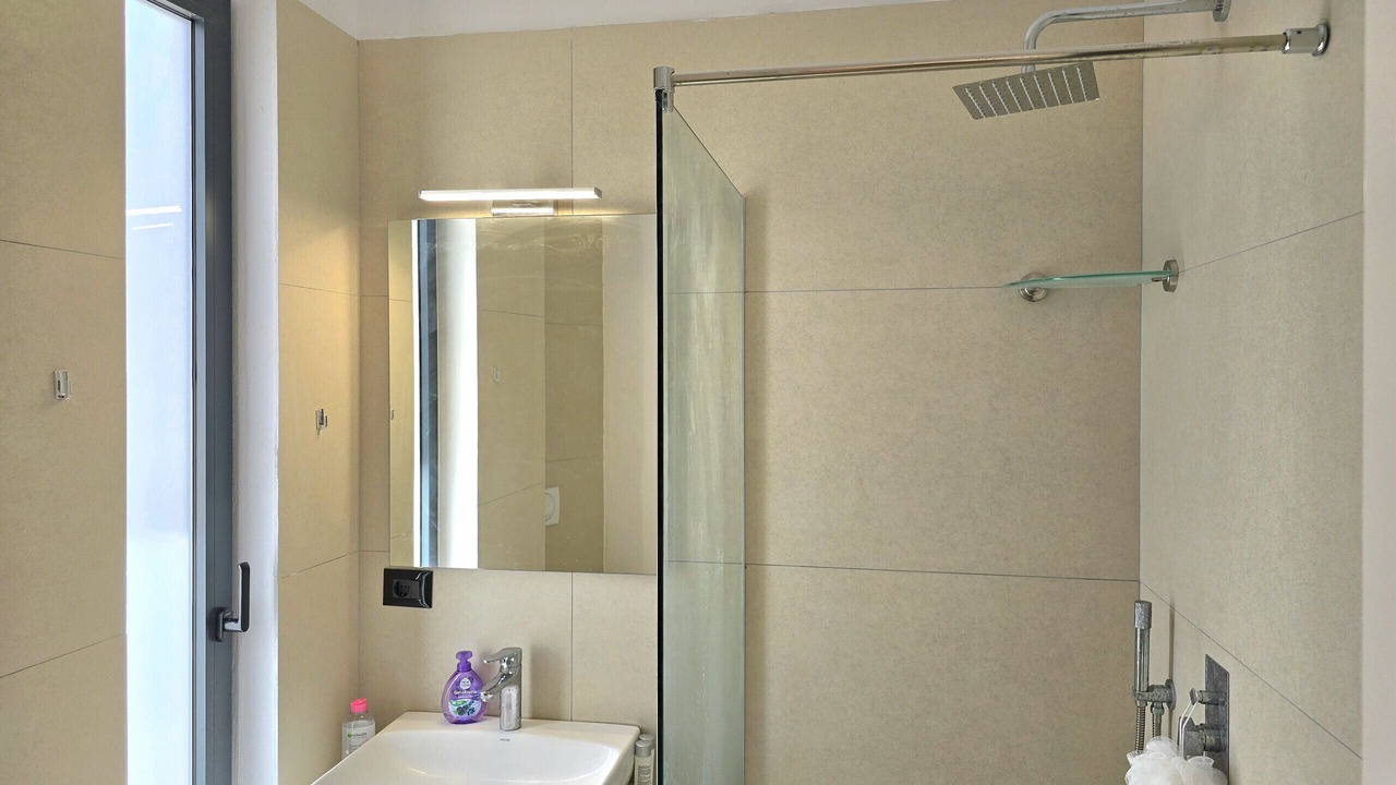 Photo of Bathroom in Ishem