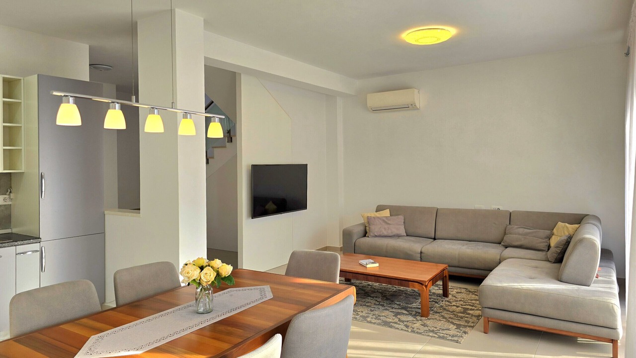 Photo of Livingroom in Ishem