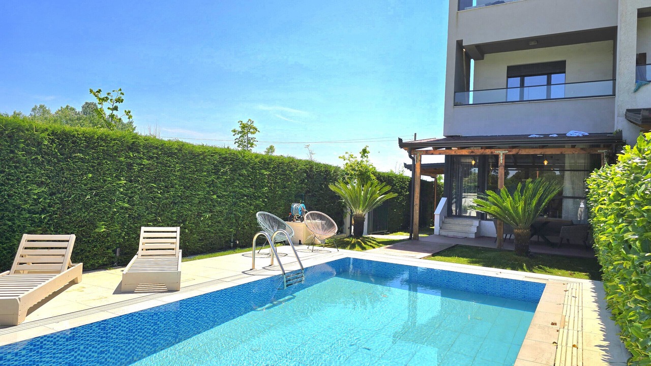 Photo of Outdoor in Qerek