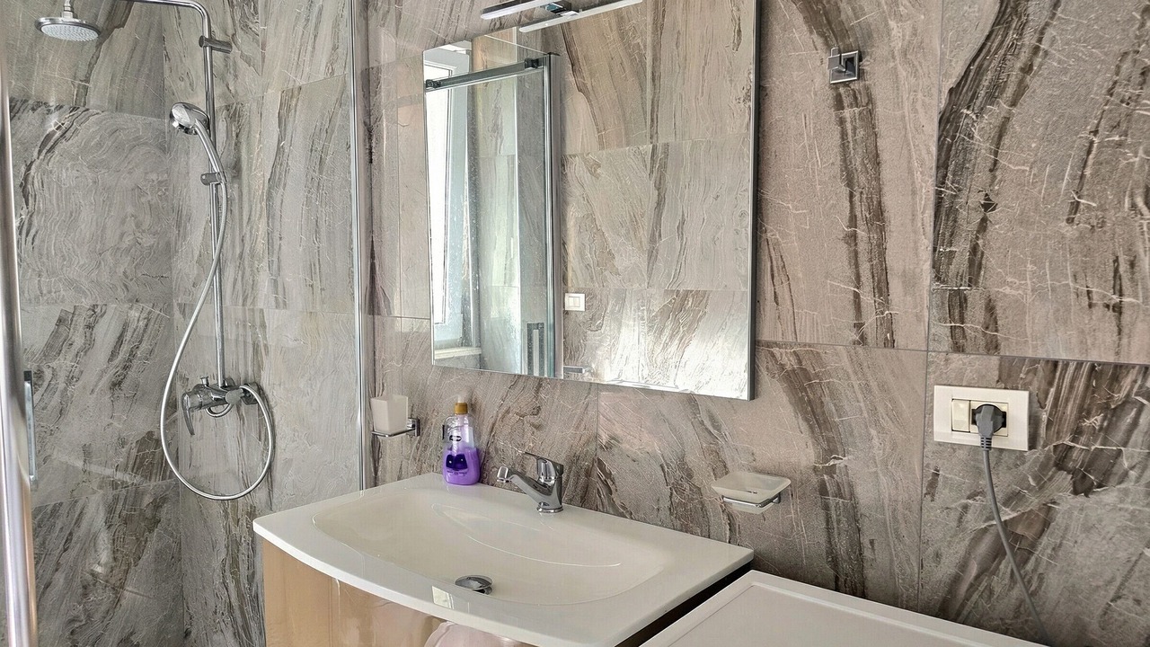 Photo of Bathroom in Ishem