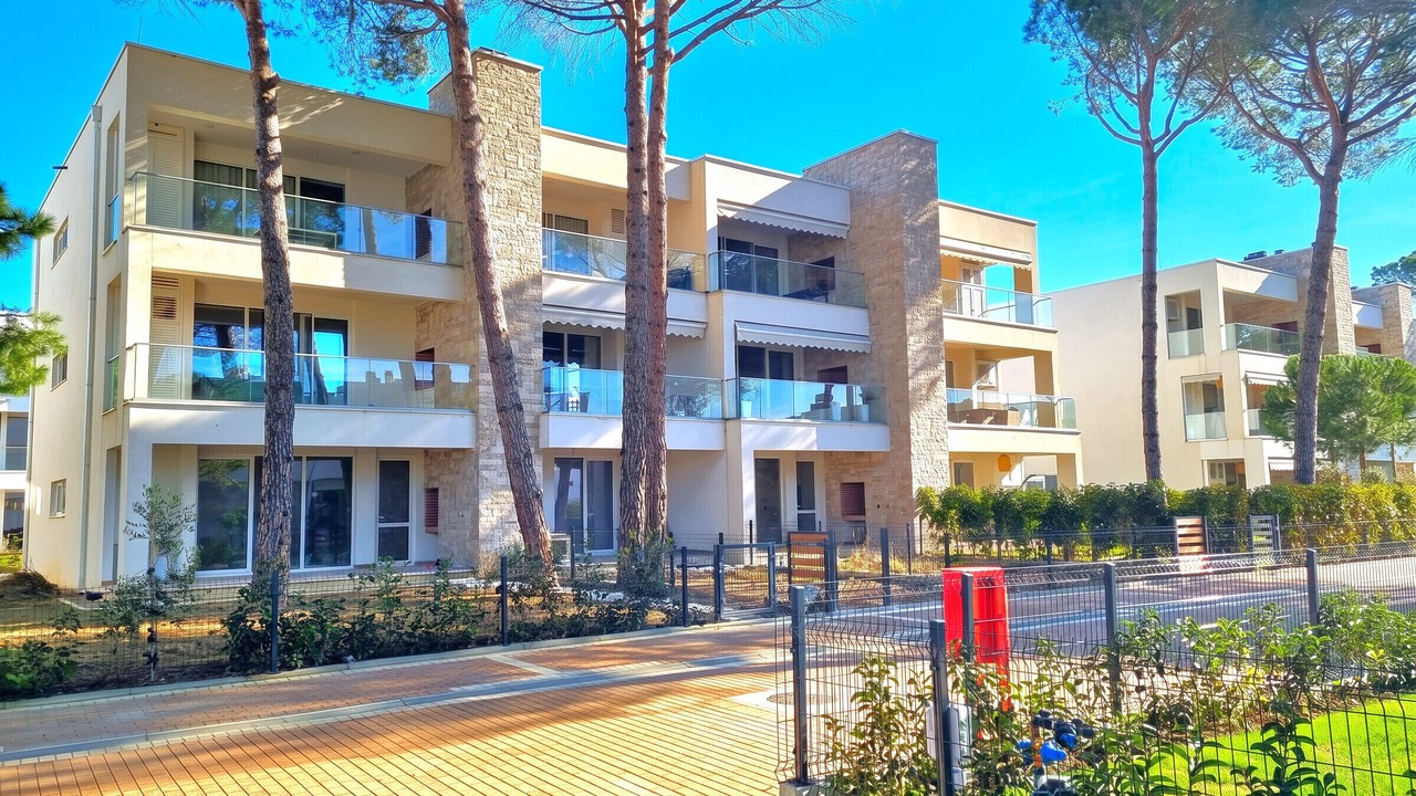 Photo of Outdoor in Ishem