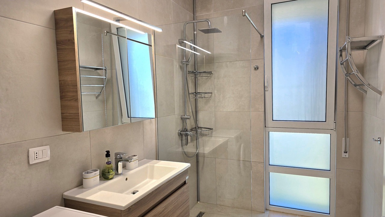 Photo of Bathroom in Ishem
