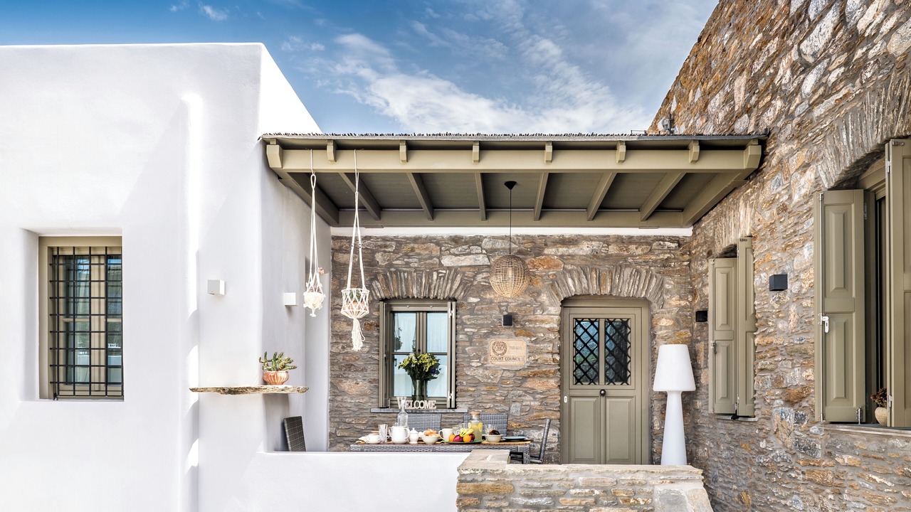 Photo of Outdoor in Ydrousa