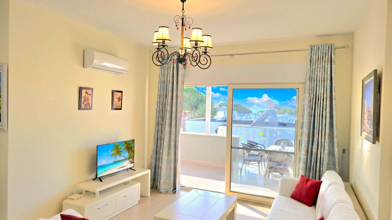 Photo of Livingroom in Ishem