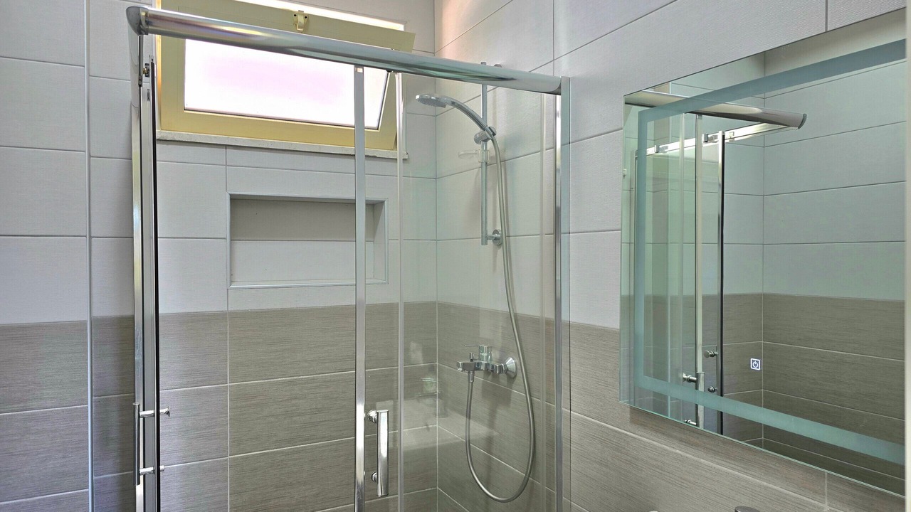 Photo of Bathroom in Ishem