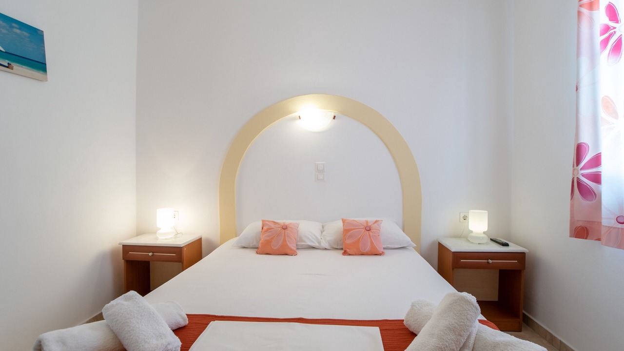 Photo of Bedroom in Donoussa