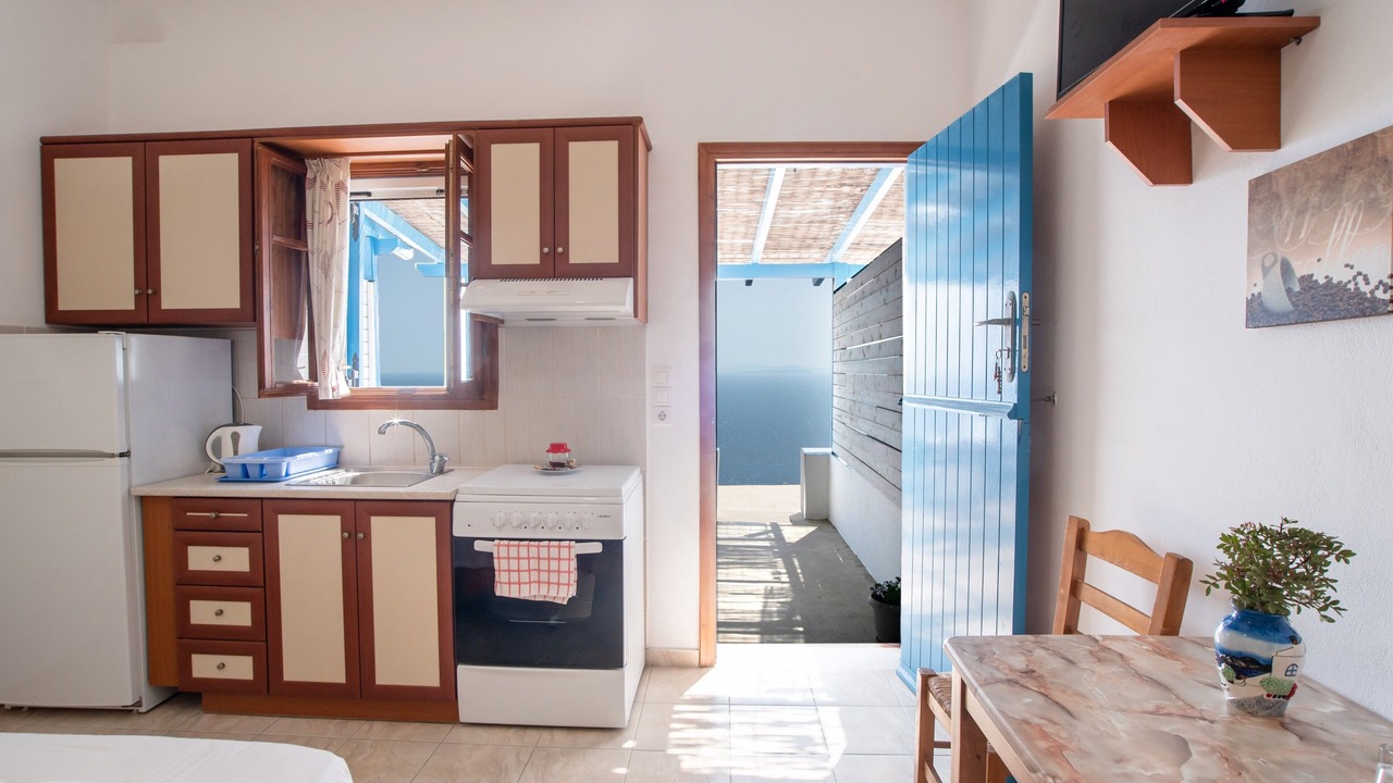 Photo of Kitchen in Donoussa