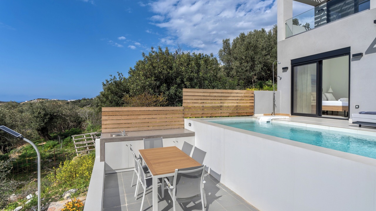 Photo of Outdoor in Mariou