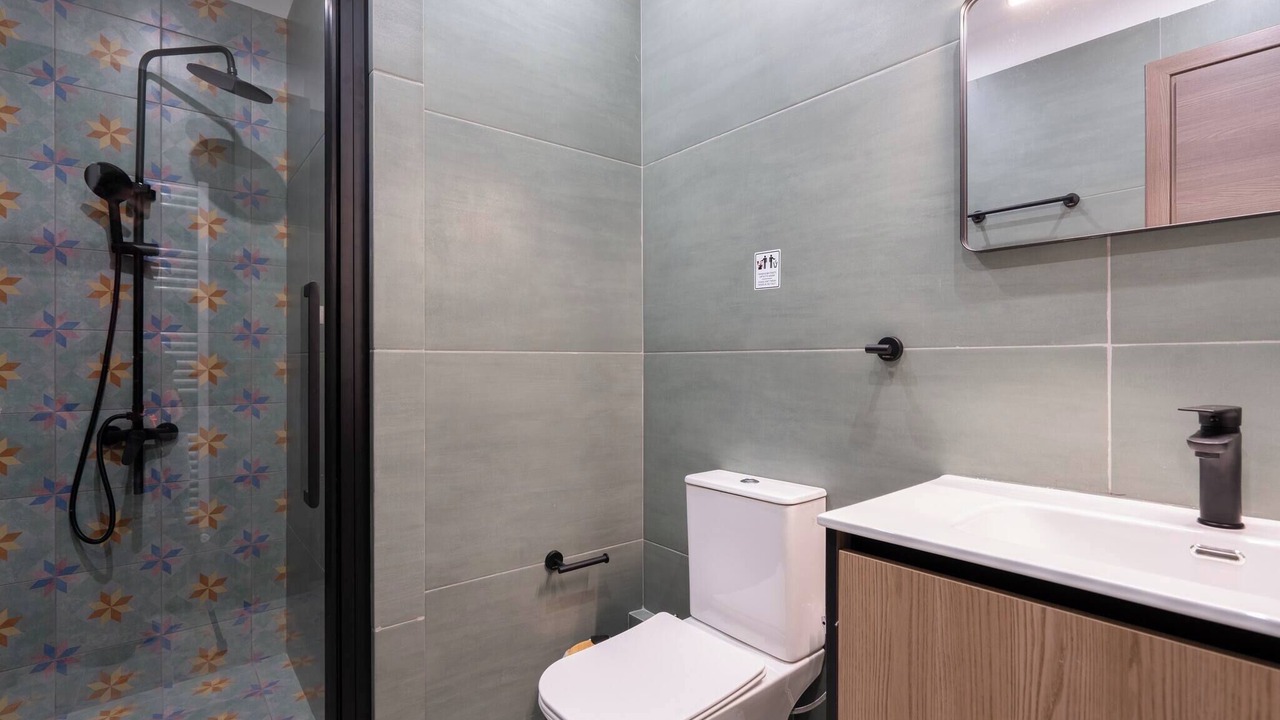 Photo of Bathroom in Neapoli