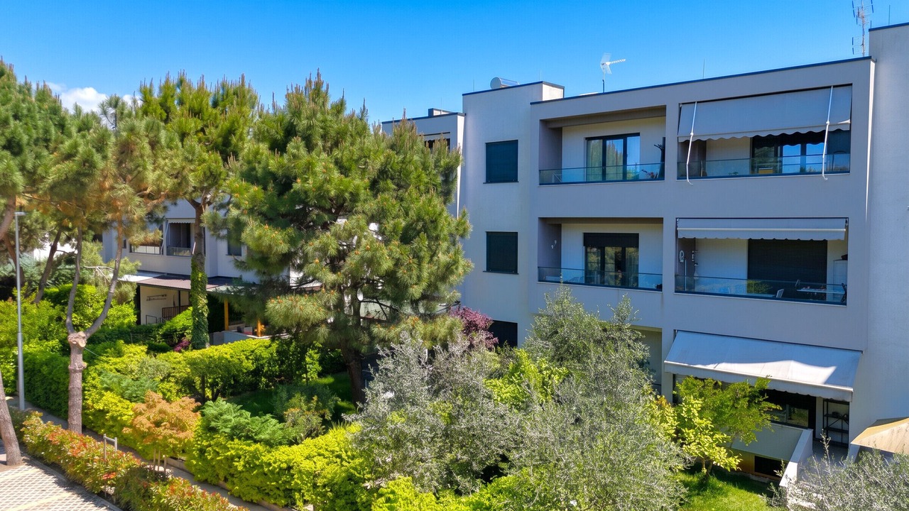 Photo of Outdoor in Qerek
