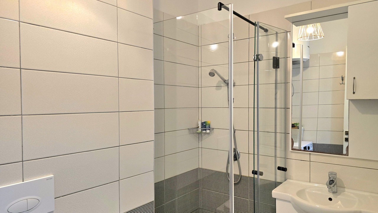 Photo of Bathroom in Qerek