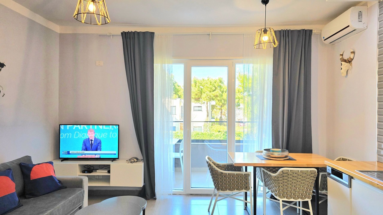Photo of Livingroom in Qerek