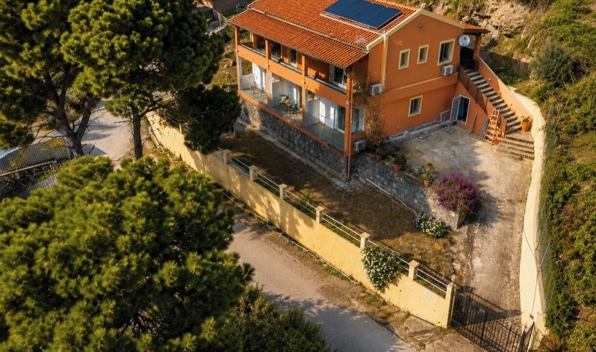 Photo of Outdoor in Sinarades