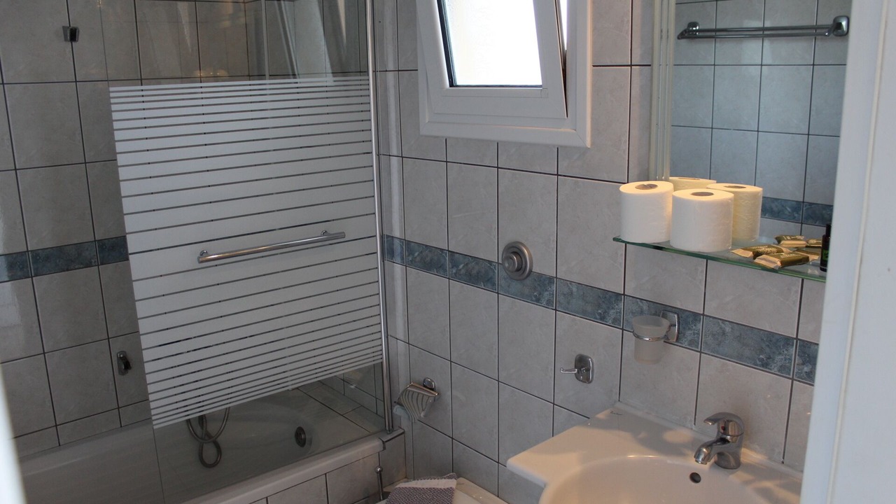 Photo of Bathroom in Mytikas