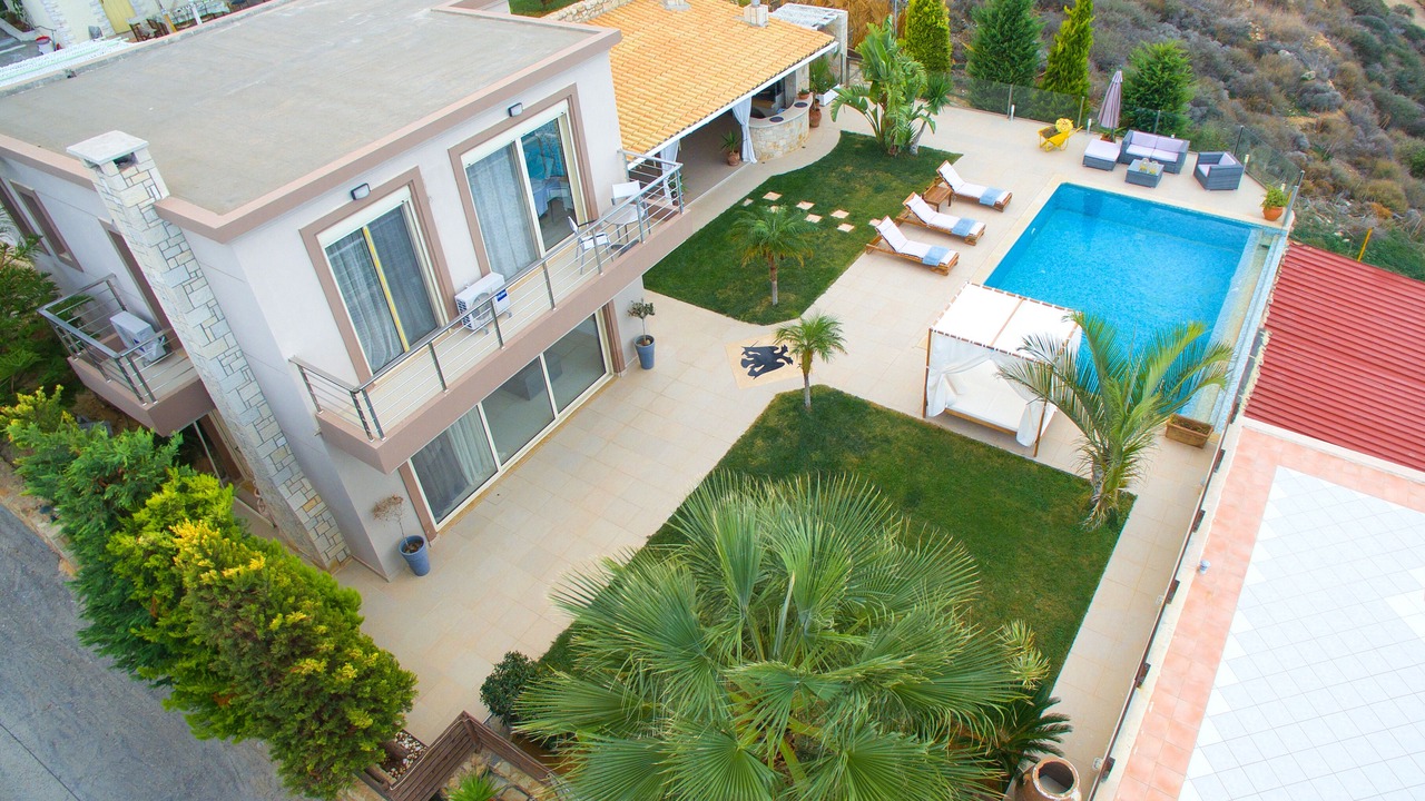 Photo of Patio Balcony in Skotino