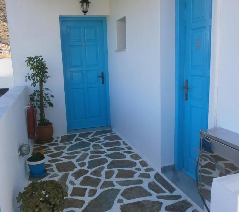 Photo of Others in Katapola