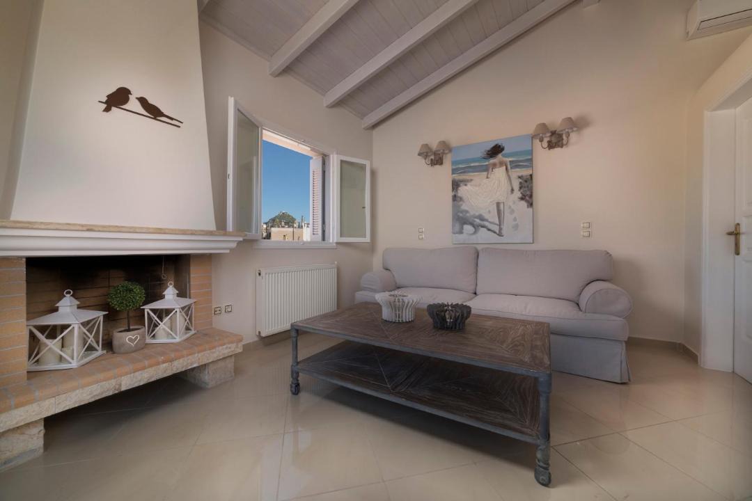 Photo of Livingroom in Plaka