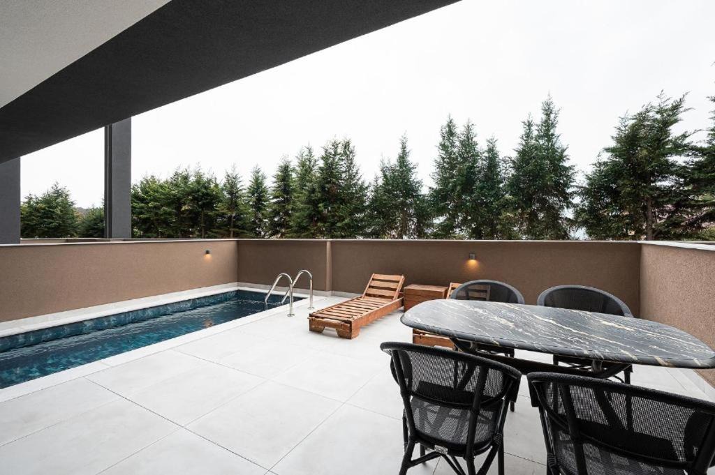 Photo of Patio Balcony in Korinos