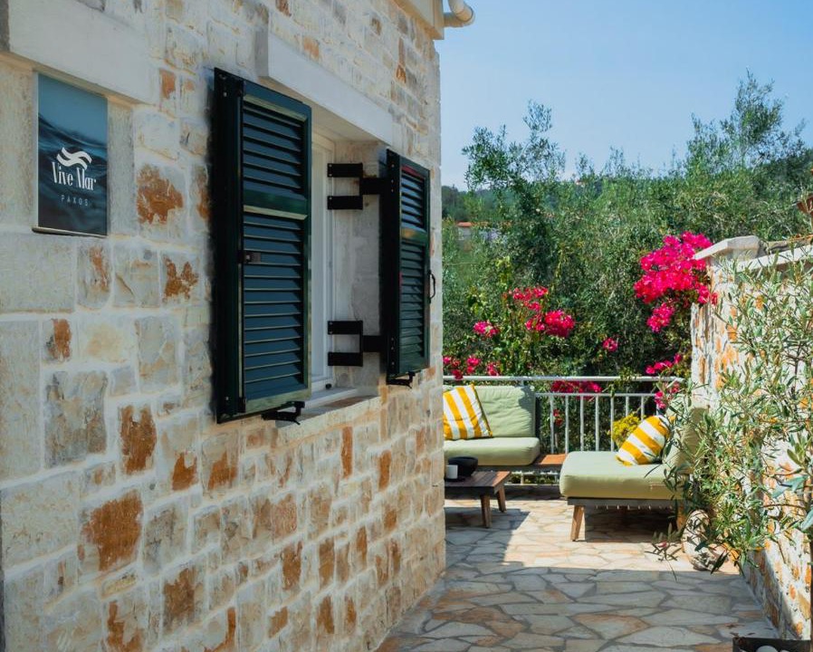Photo of Others in Gaios